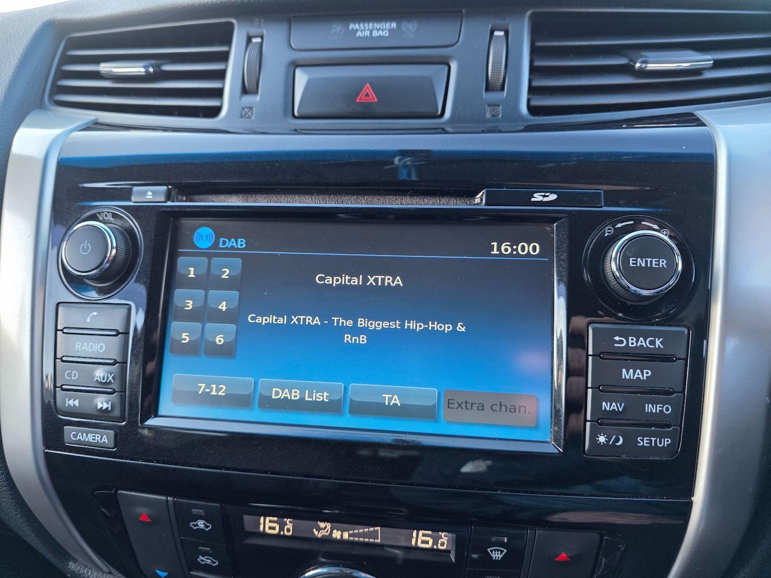 Used Nissan Navara 2017 for sale - 77724103: Photo 28