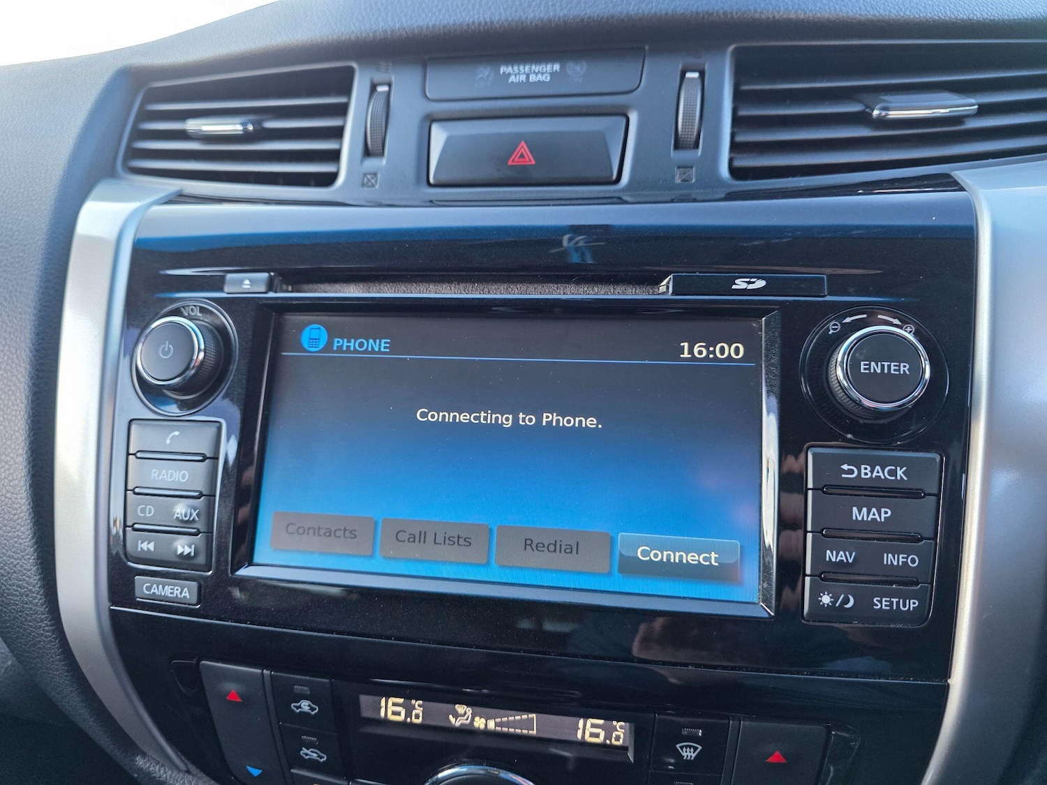 Used Nissan Navara 2017 for sale - 77724103: Photo 31