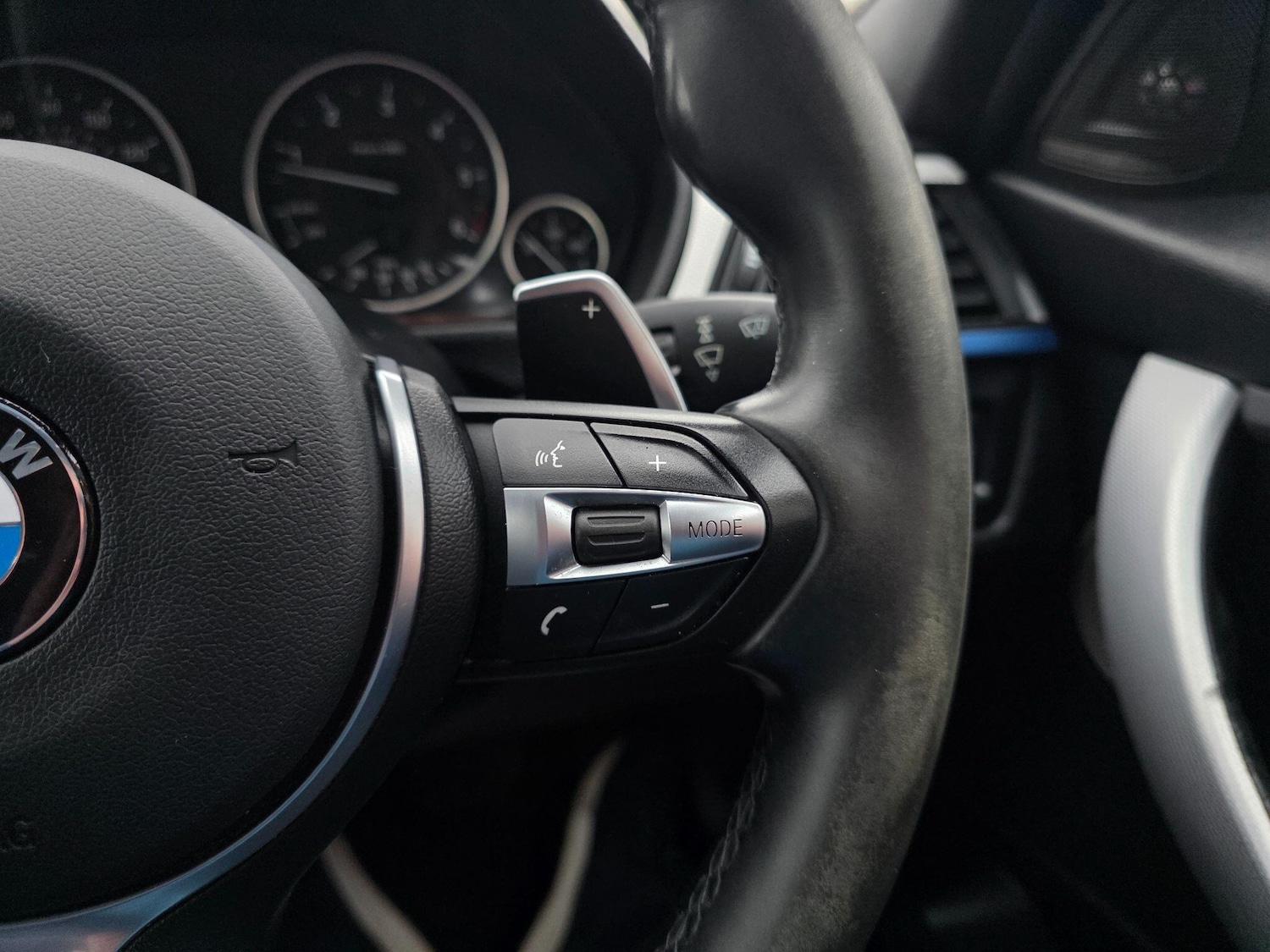 Used BMW 3 Series for sale - 77426087: Photo 40