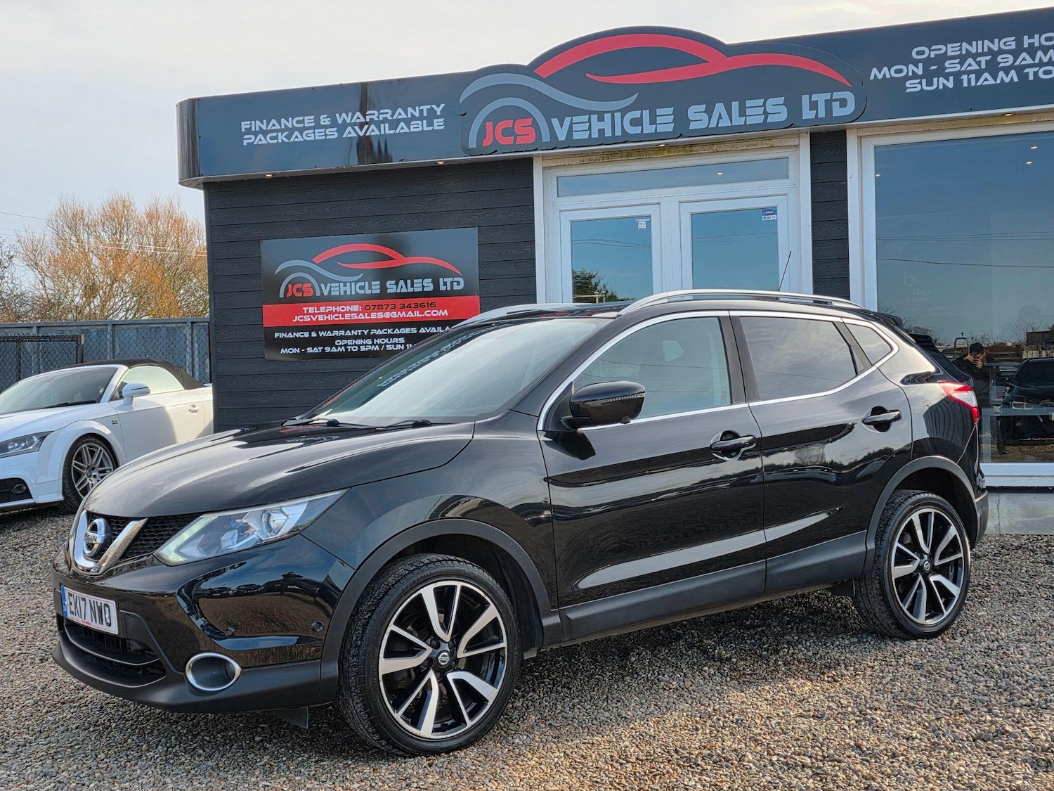 Used Nissan Qashqai 2017 for sale - 77637435: Photo 12