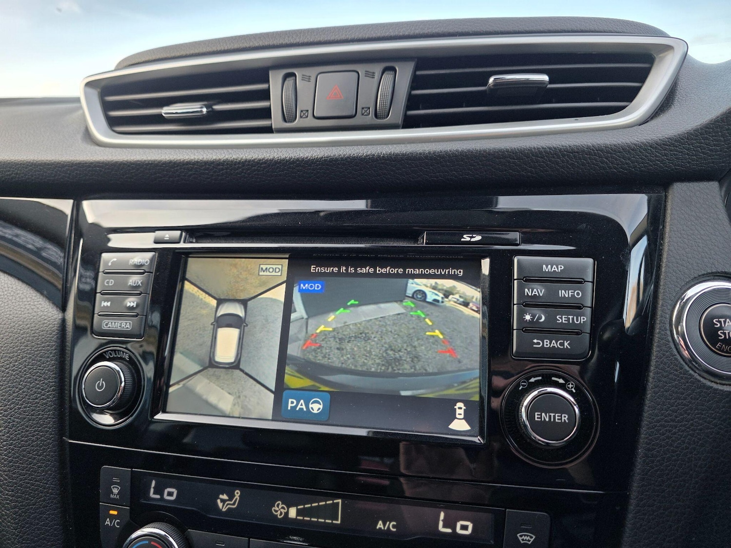 Used Nissan Qashqai 2017 for sale - 77637435: Photo 33