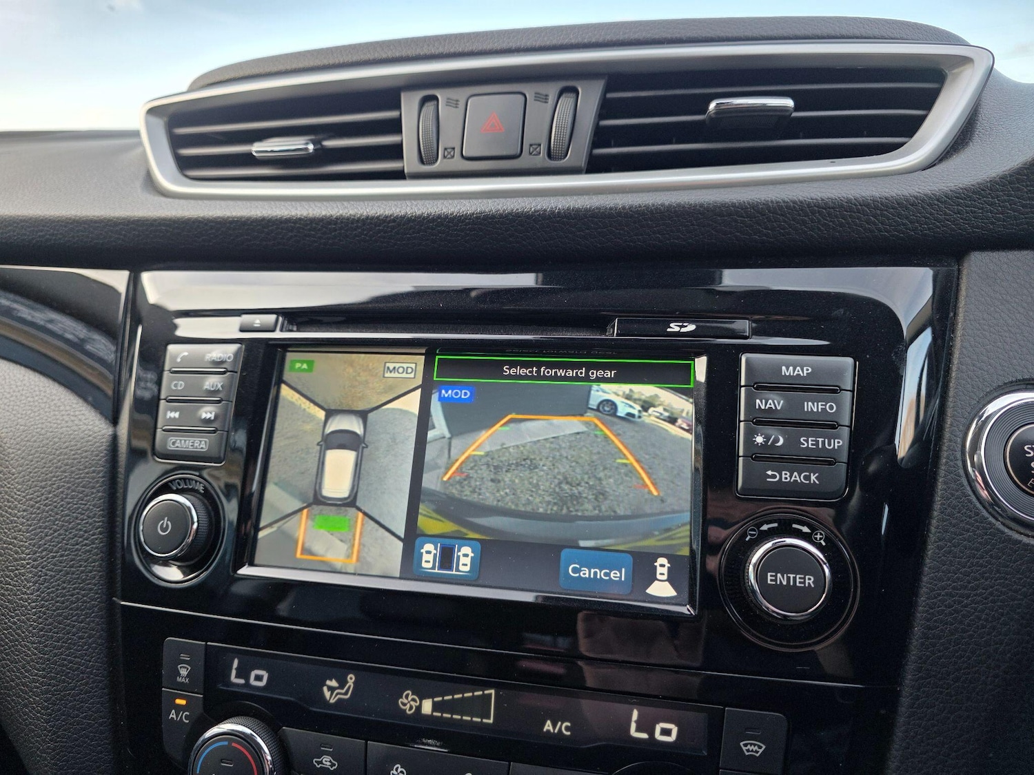 Used Nissan Qashqai 2017 for sale - 77637435: Photo 34