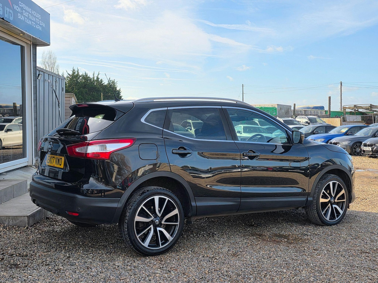 Used Nissan Qashqai 2017 for sale - 77637435: Photo 5