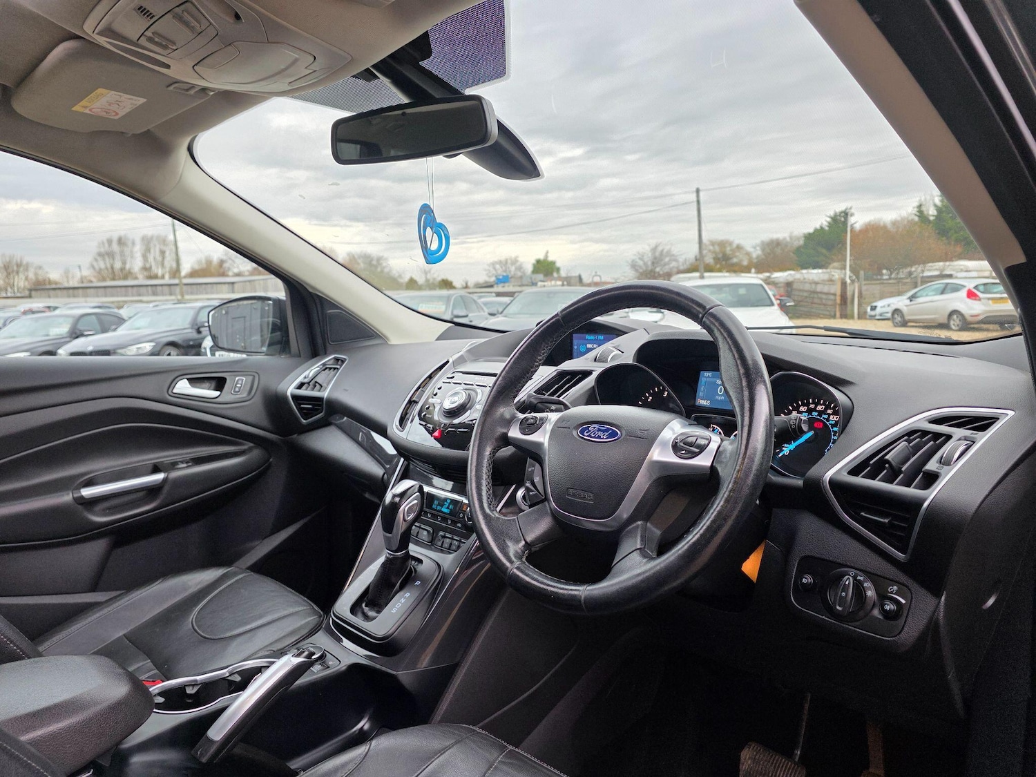 Used Ford Kuga 2015 for sale - 76964702: Photo 13