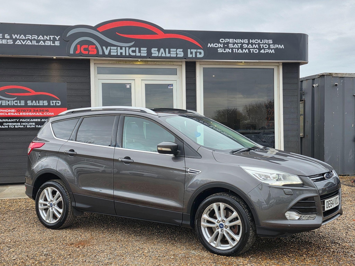 Used Ford Kuga 2015 for sale - 76964702: Photo 2