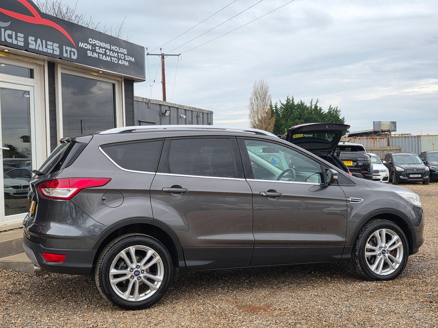 Used Ford Kuga 2015 for sale - 76964702: Photo 4