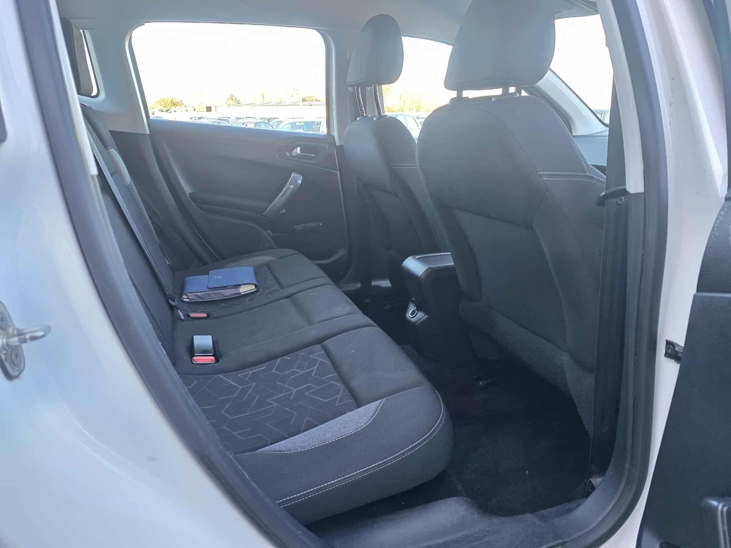 Used Peugeot 2008 2016 for sale - 76599408: Photo 15