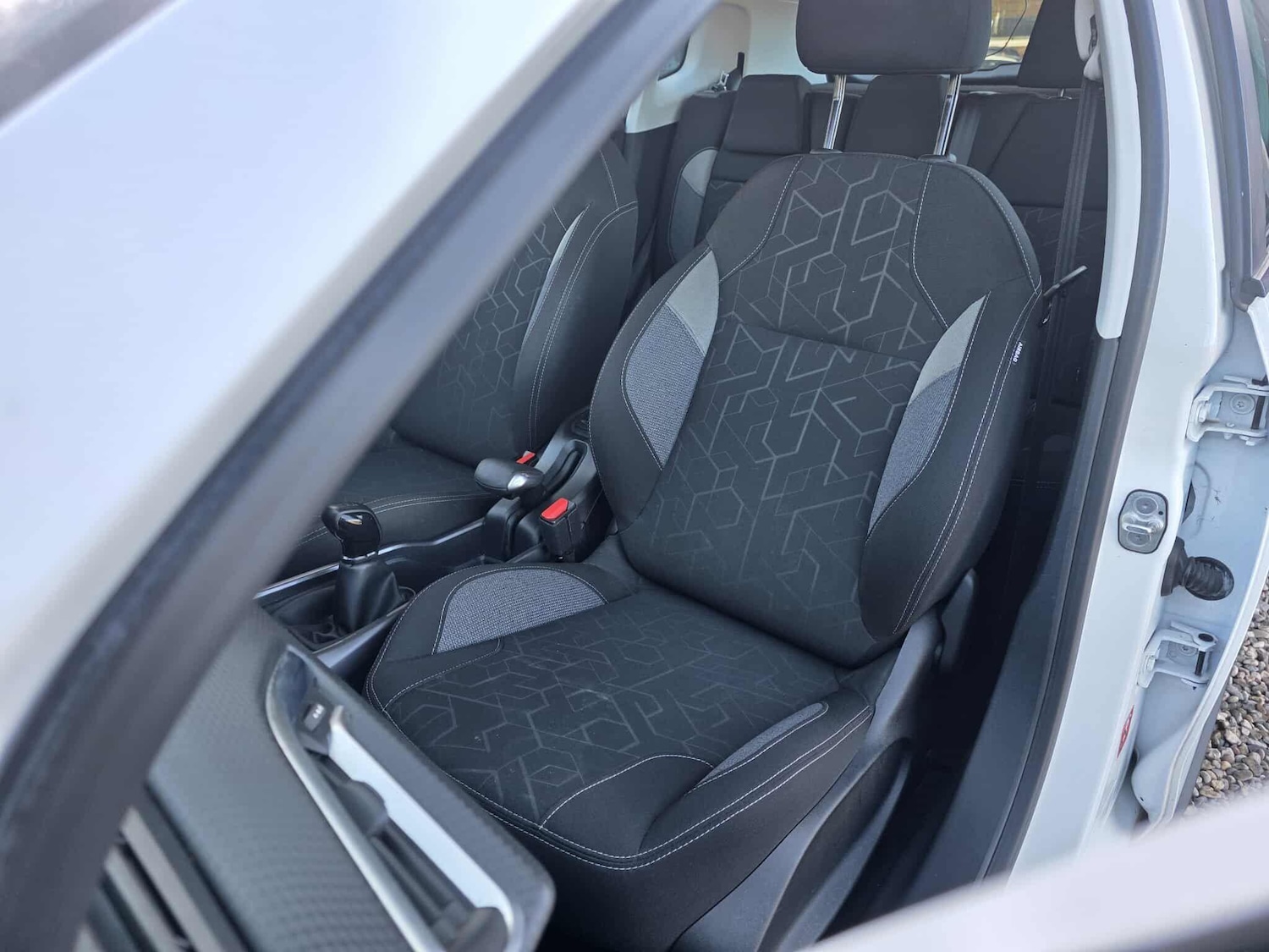 Used Peugeot 2008 2016 for sale - 76599408: Photo 19