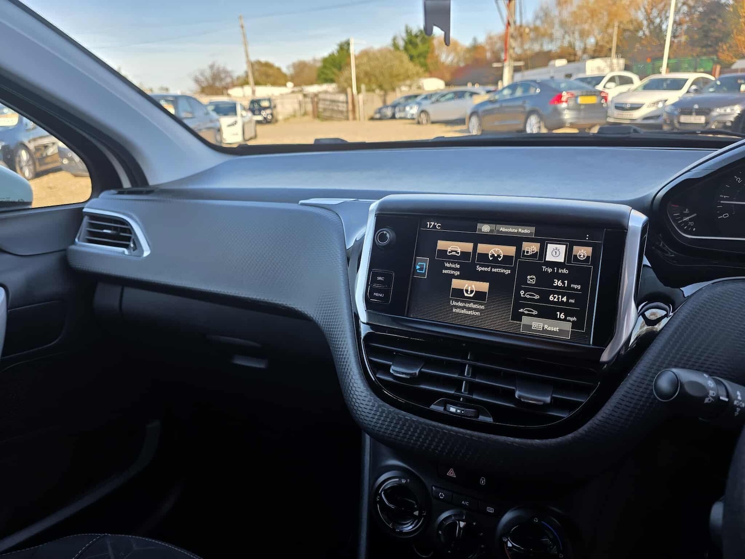 Used Peugeot 2008 2016 for sale - 76599408: Photo 24