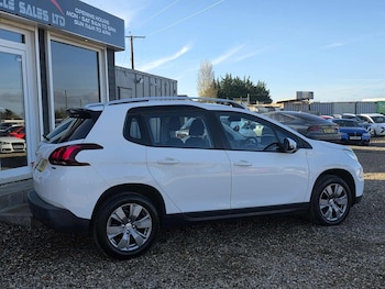 Used Peugeot 2008 2016 for sale - 76599408: Photo