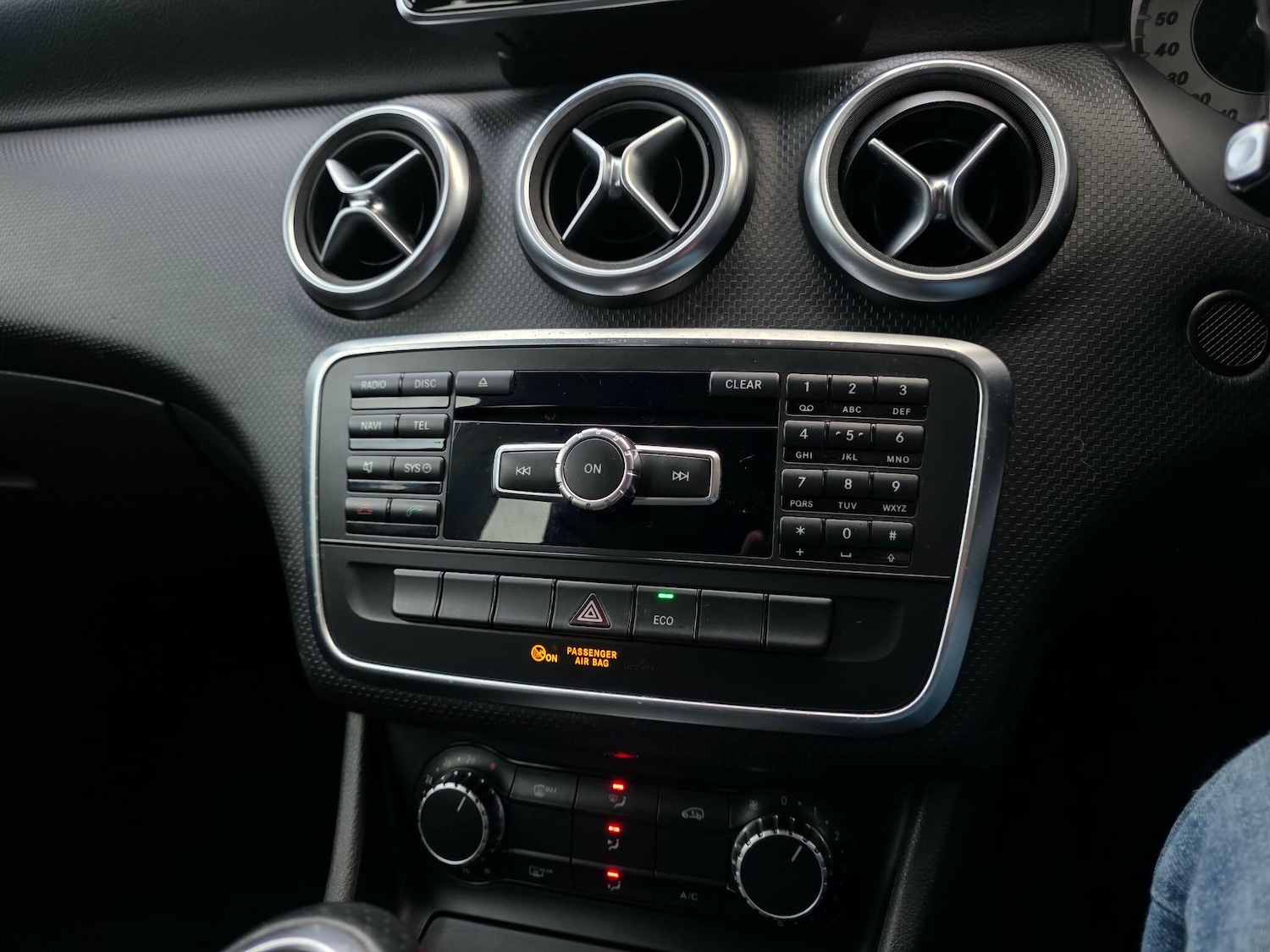 Used Mercedes-Benz A-Class 2015 for sale - 76855631: Photo 25