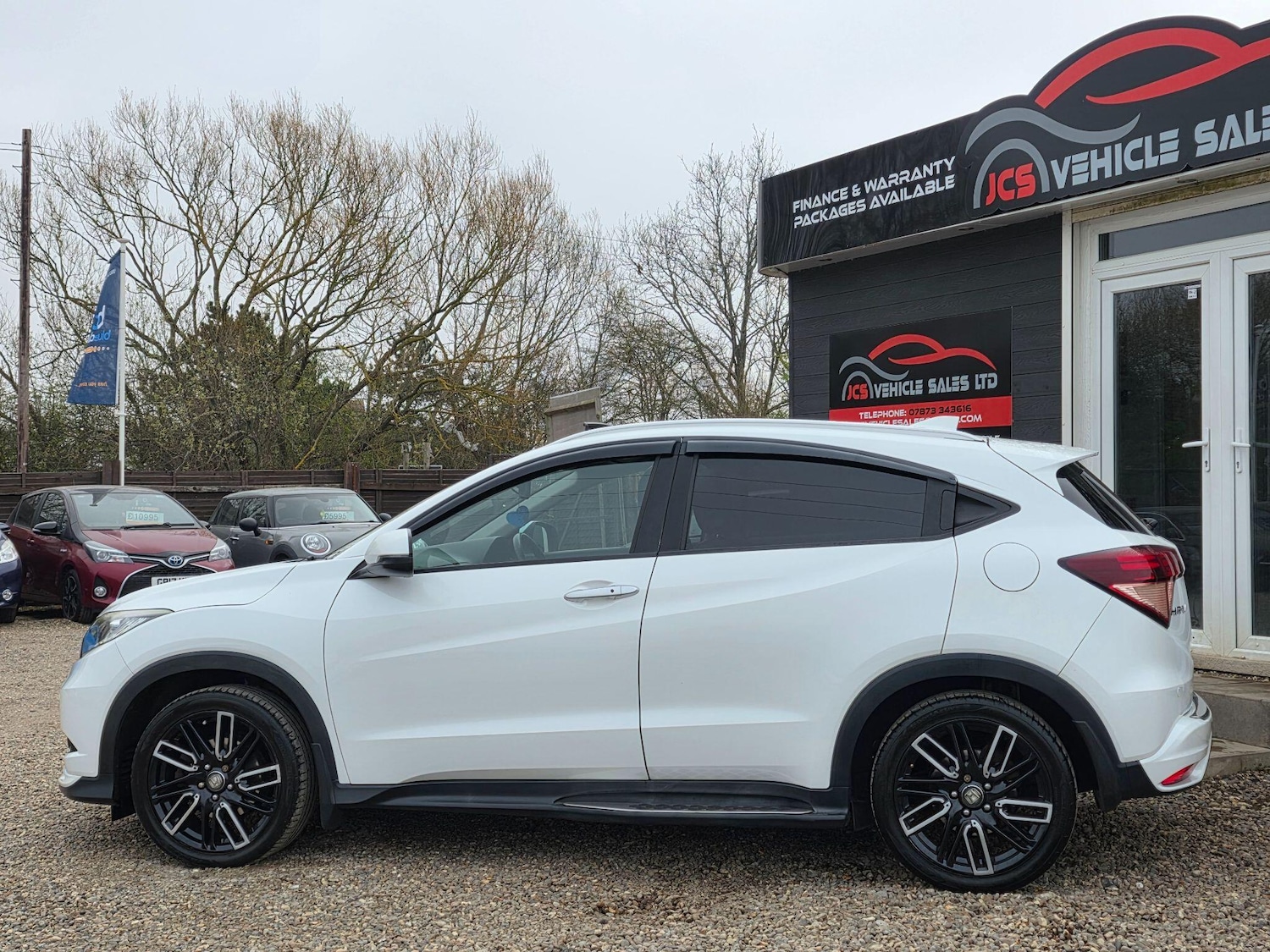 Used Honda HR-V 2016 for sale - 77994001: Photo 10