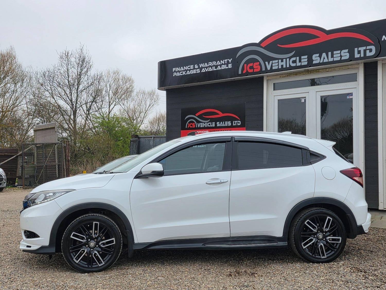 Used Honda HR-V 2016 for sale - 77994001: Photo 11