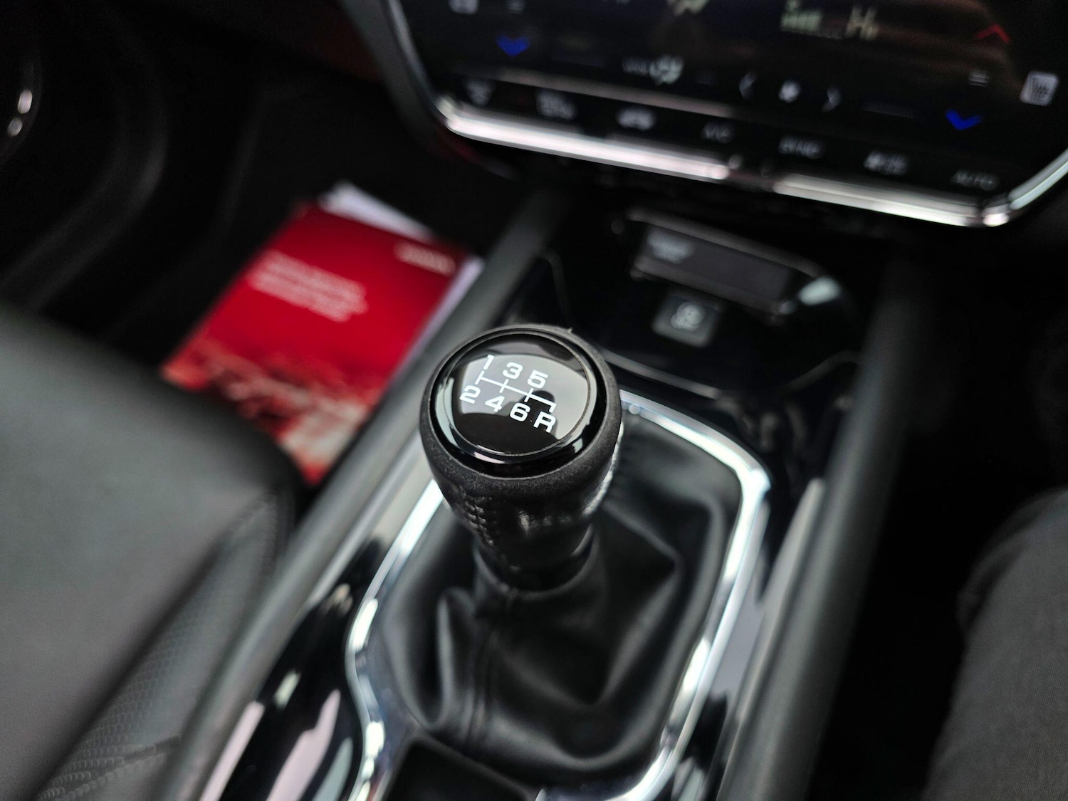 Used Honda HR-V 2016 for sale - 77994001: Photo 26