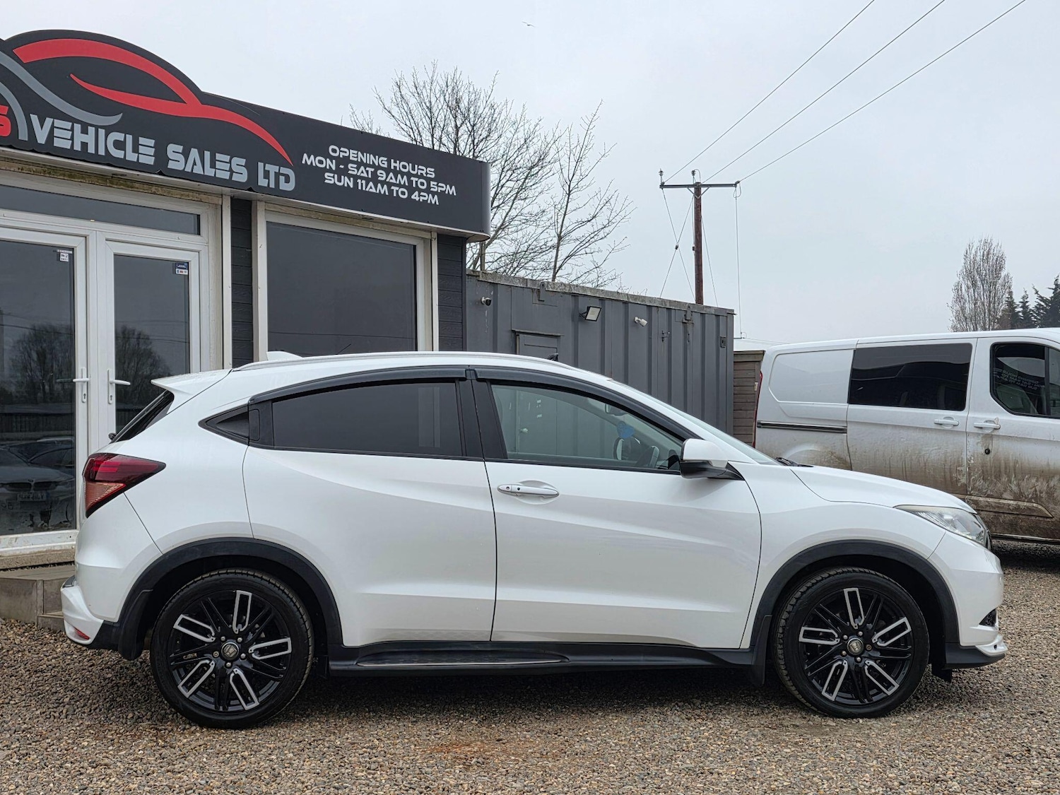 Used Honda HR-V 2016 for sale - 77994001: Photo 4