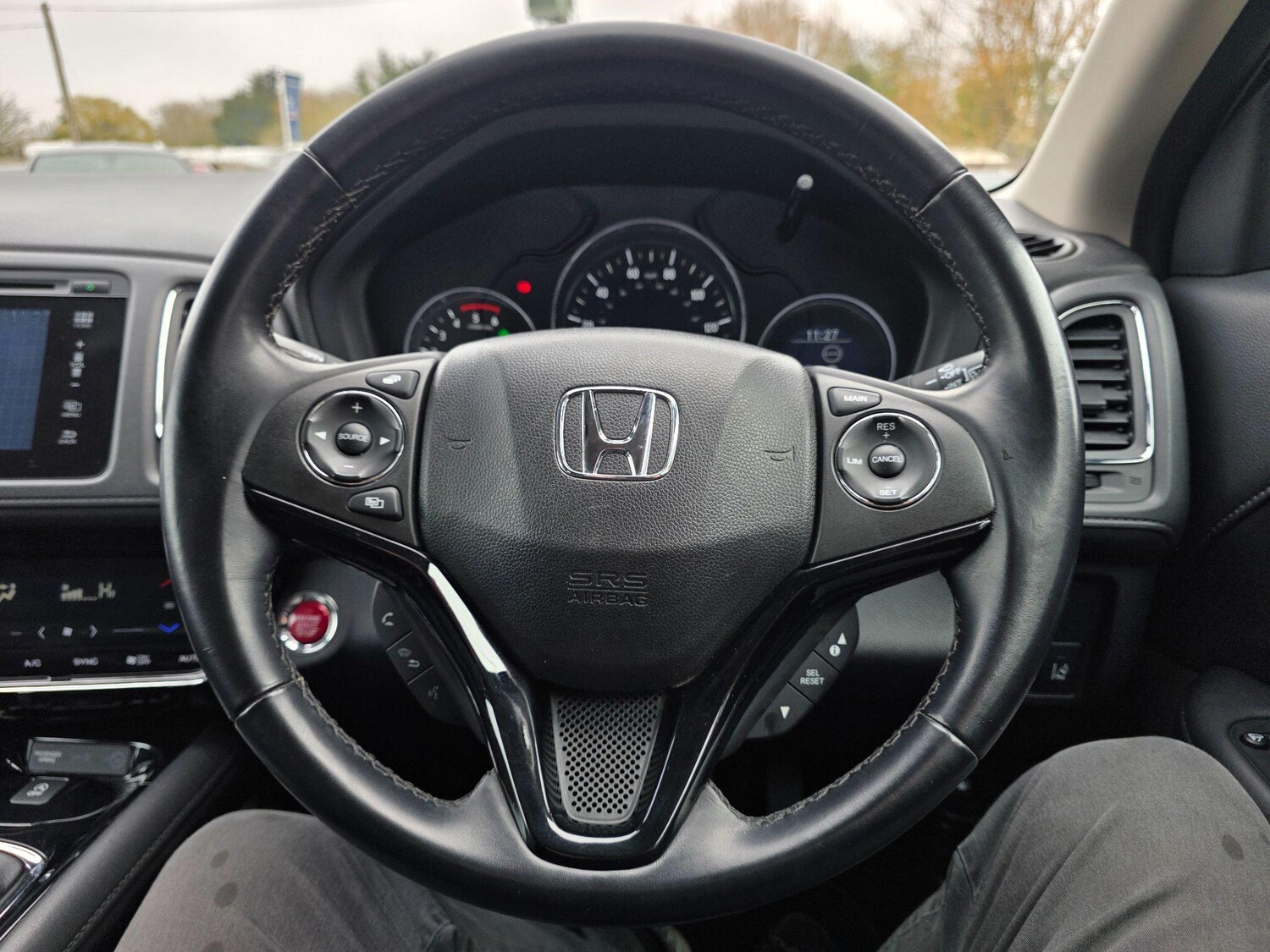 Used Honda HR-V 2016 for sale - 77994001: Photo 40