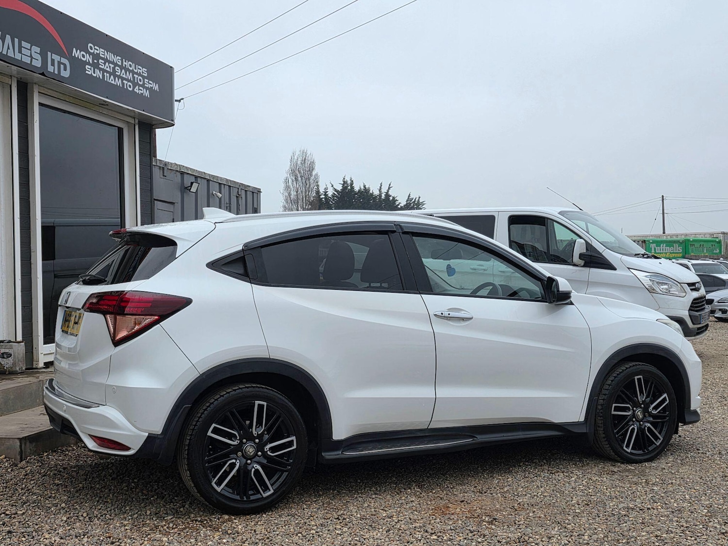 Used Honda HR-V 2016 for sale - 77994001: Photo 5