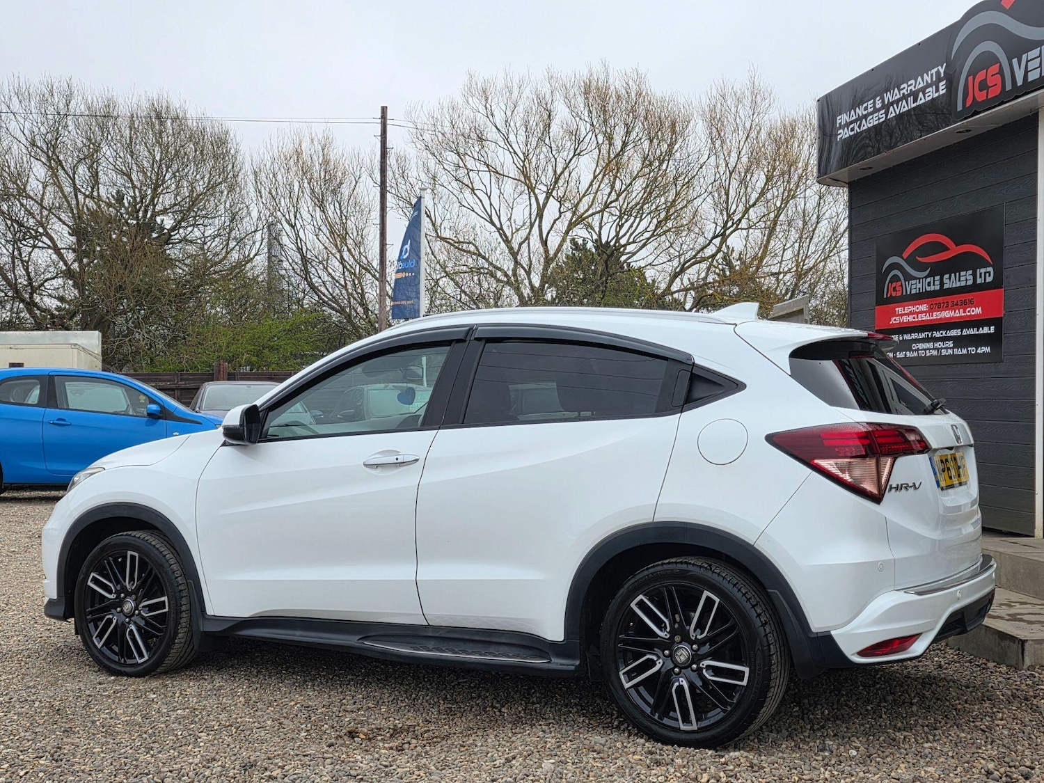 Used Honda HR-V 2016 for sale - 77994001: Photo 9