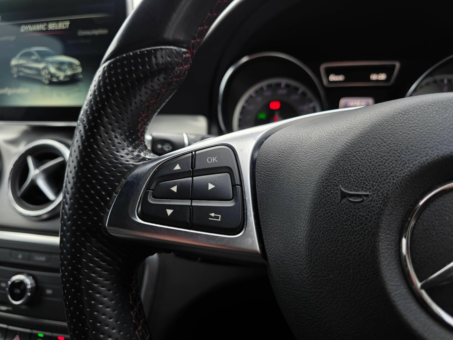 Used Mercedes-Benz CLA 2016 for sale - 77898473: Photo 36