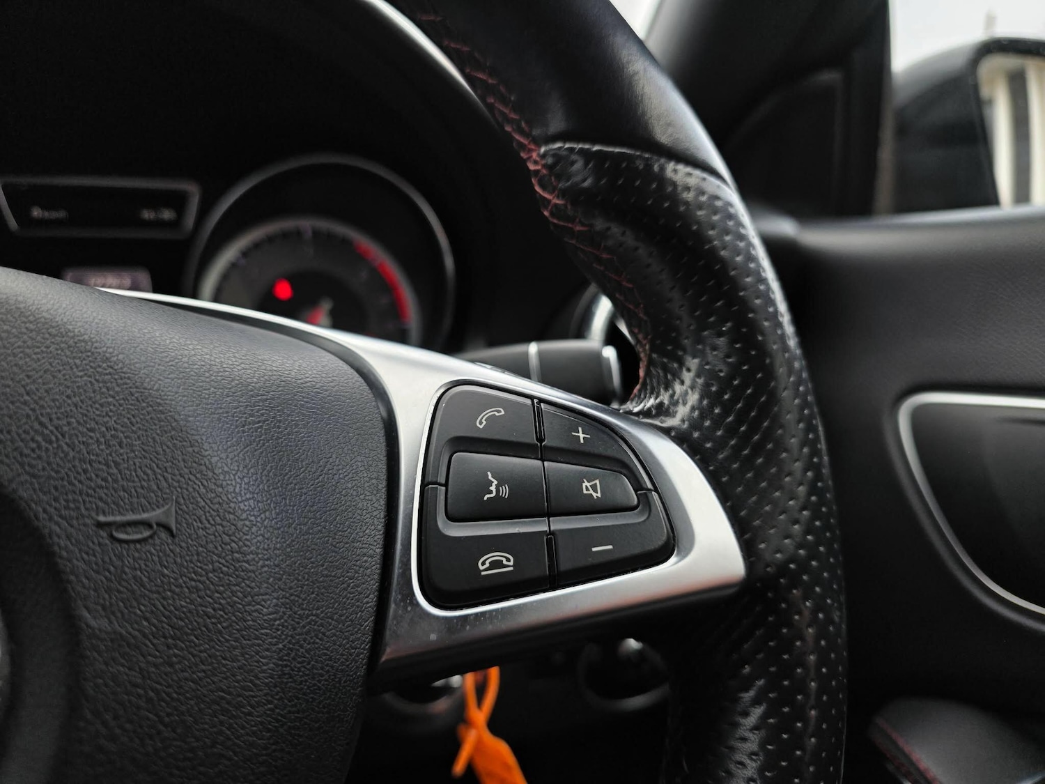 Used Mercedes-Benz CLA 2016 for sale - 77898473: Photo 37