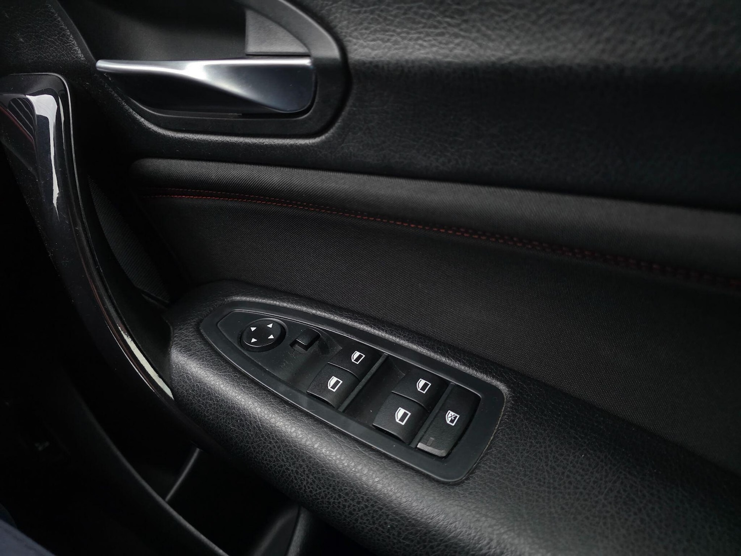 Used BMW 1 Series 2012 for sale - 77376175: Photo 32