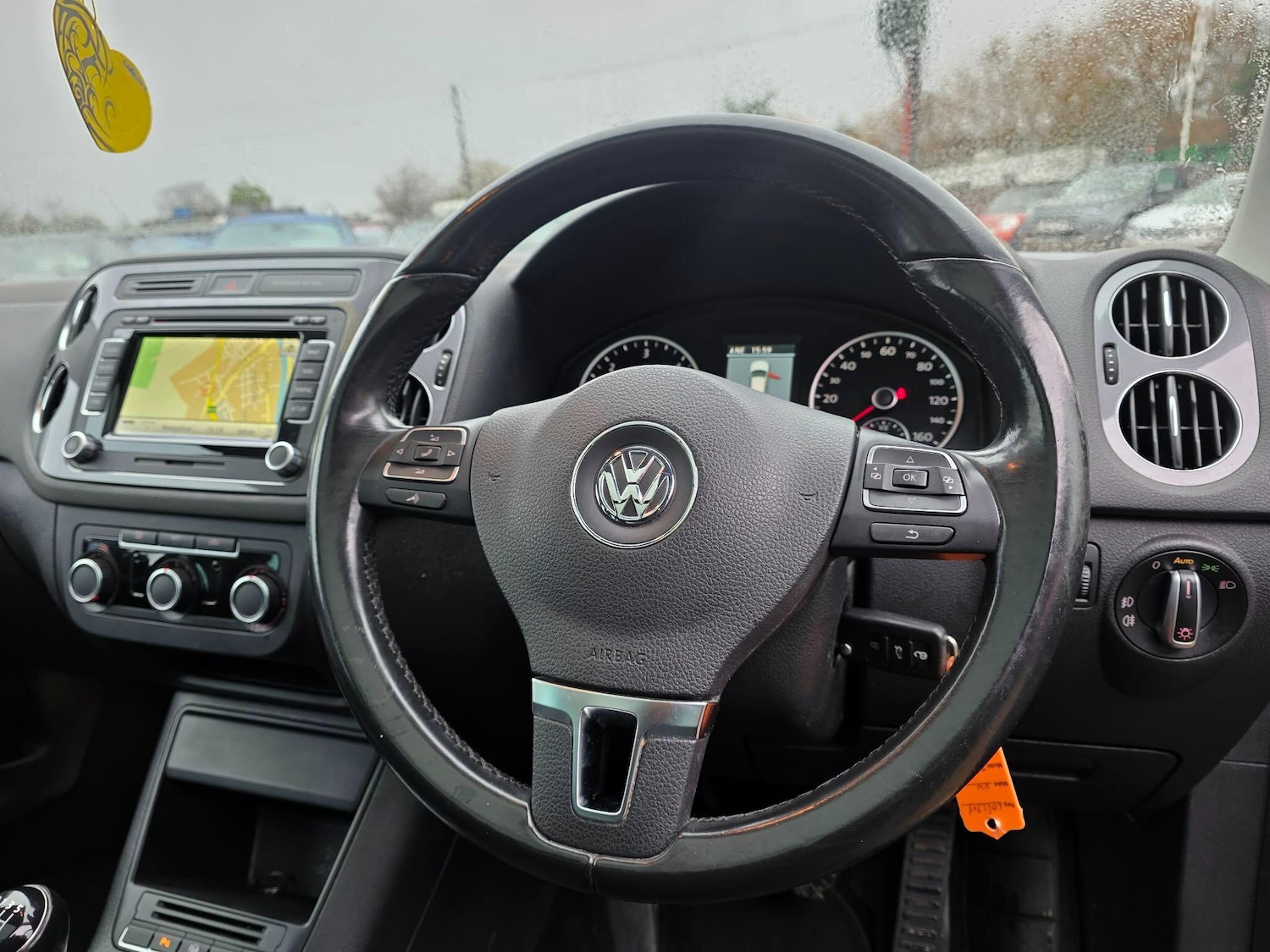 Used Volkswagen Tiguan 2012 for sale - 77565138: Photo 14