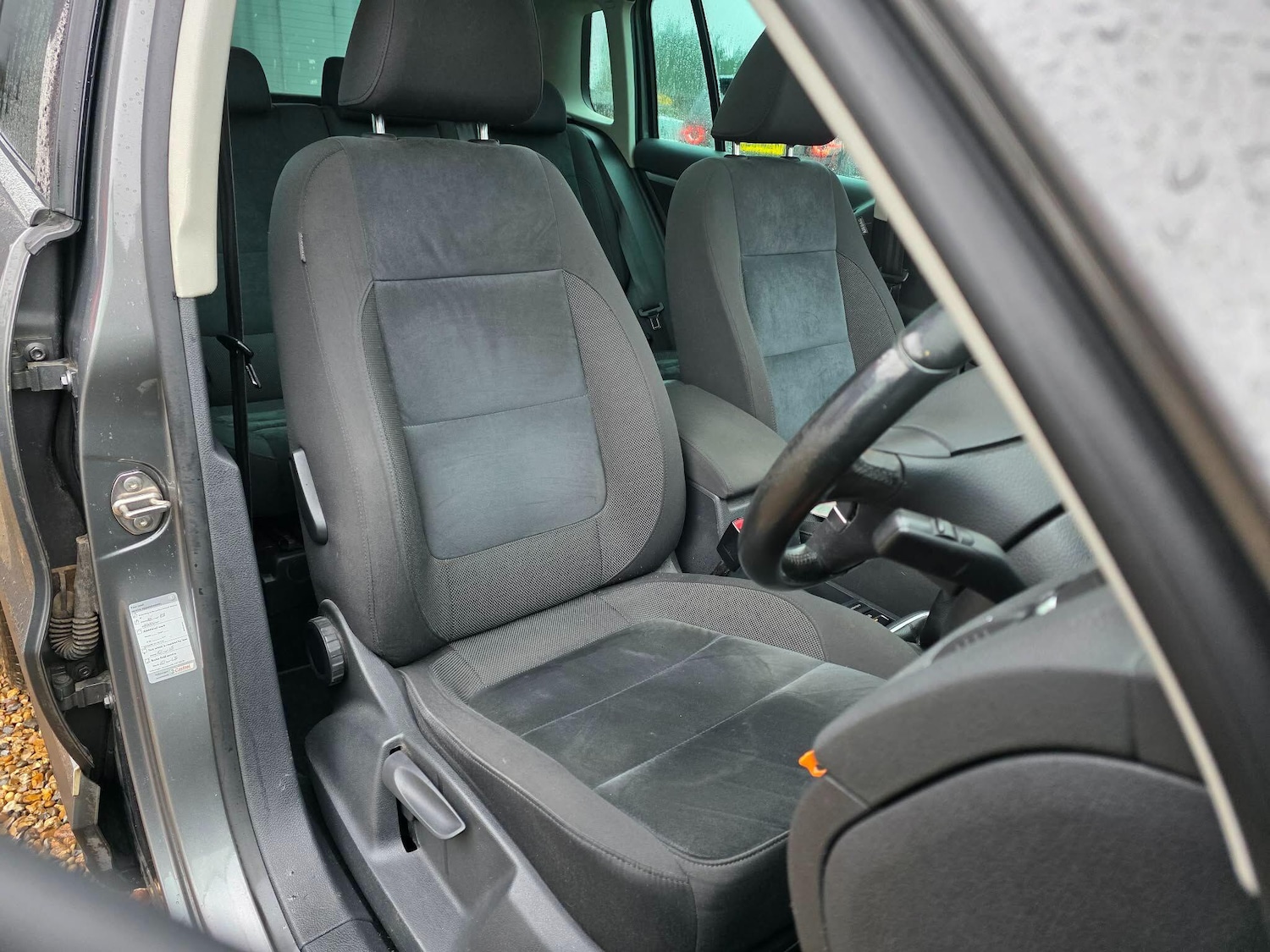 Used Volkswagen Tiguan 2012 for sale - 77565138: Photo 15