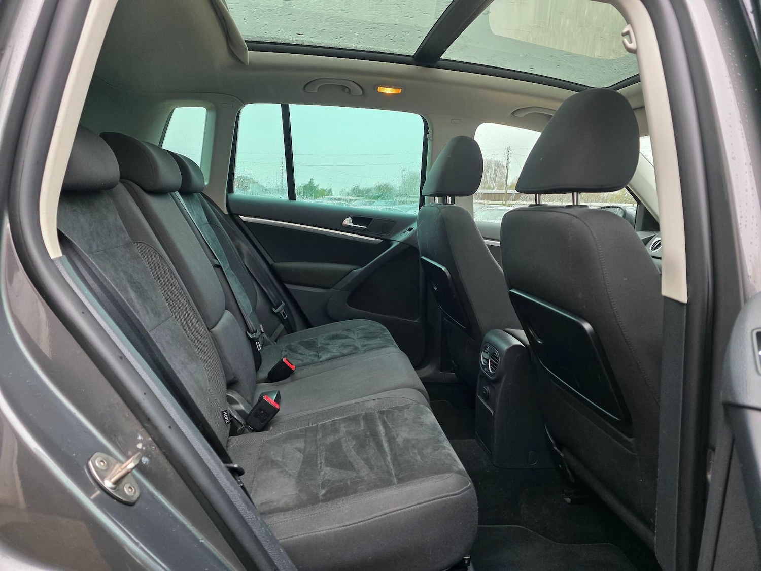 Used Volkswagen Tiguan 2012 for sale - 77565138: Photo 16