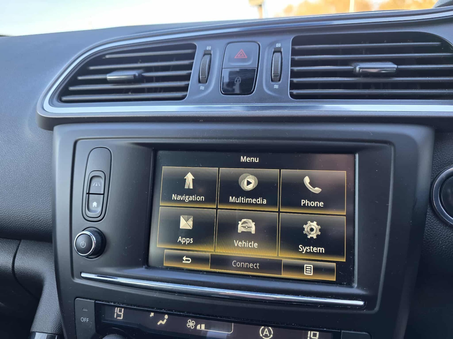 Used Renault Kadjar 2016 for sale - 76599417: Photo 26