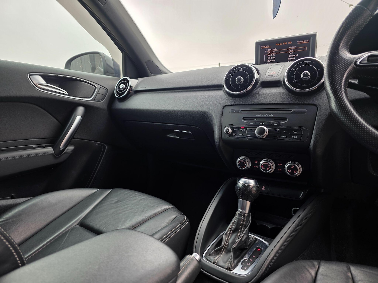 Used Audi A1 2013 for sale - 77993439: Photo 21