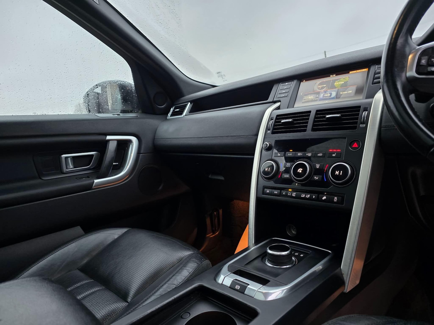 Used Land Rover Discovery Sport for sale - 77565080: Photo 24