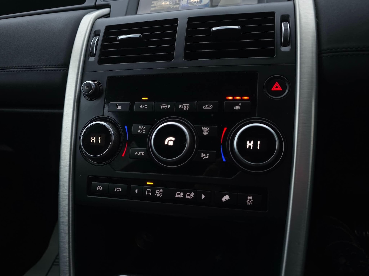 Used Land Rover Discovery Sport for sale - 77565080: Photo 27