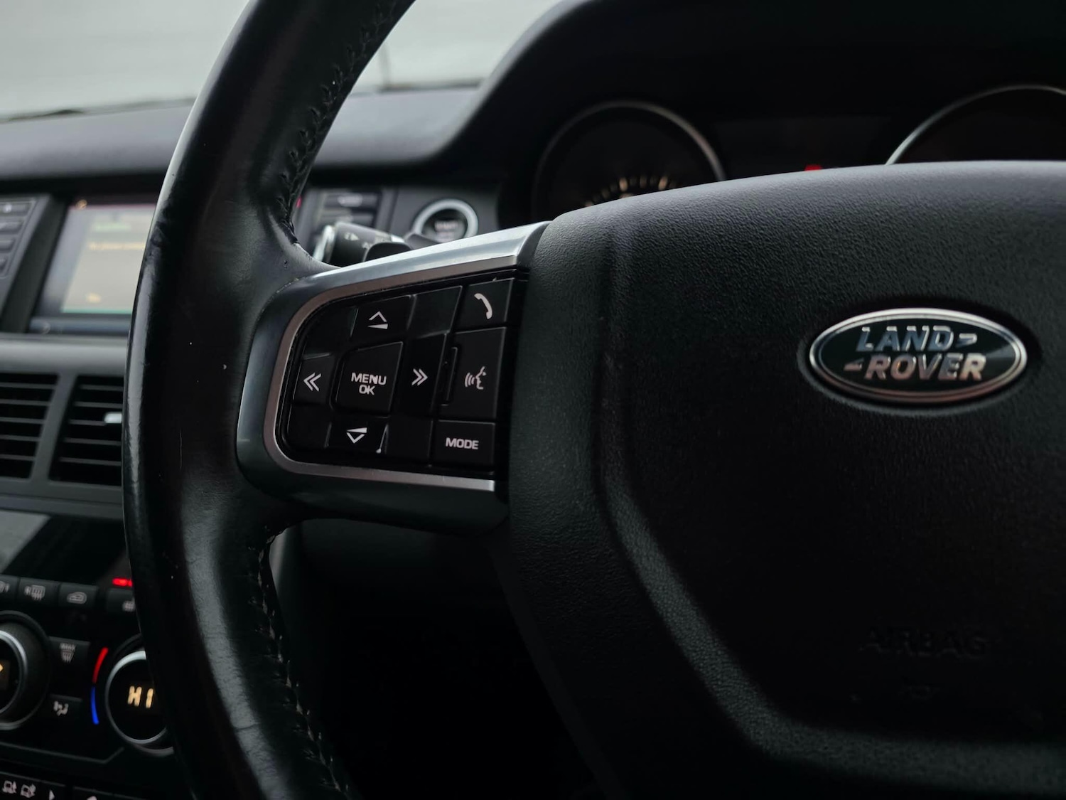 Used Land Rover Discovery Sport for sale - 77565080: Photo 39