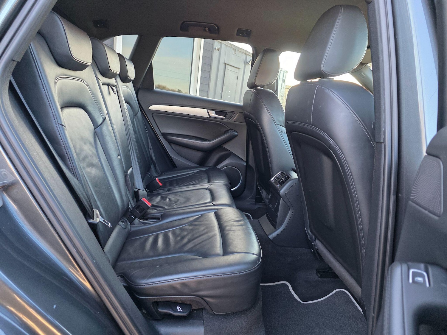 Used Audi Q5 2012 for sale - 77722745: Photo 17