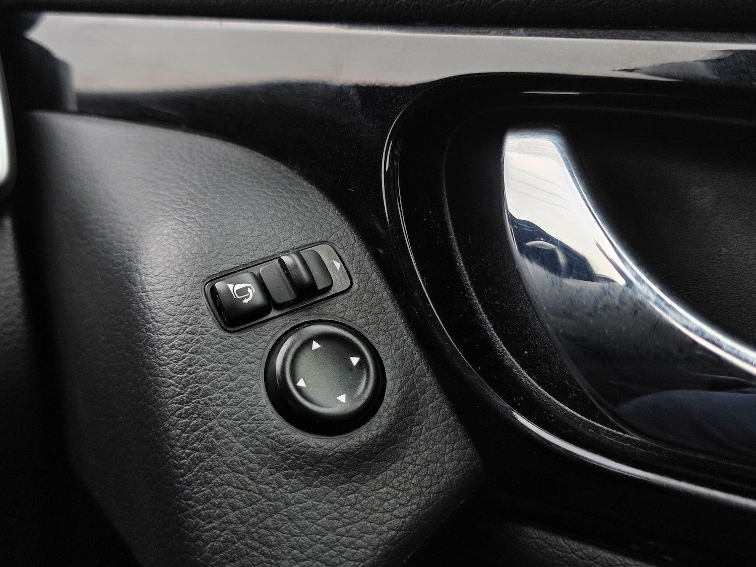 Used Nissan Qashqai for sale - 77752860: Photo 38