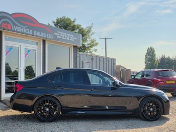 Used BMW 3 Series 2017 for sale - 79168446: Photo