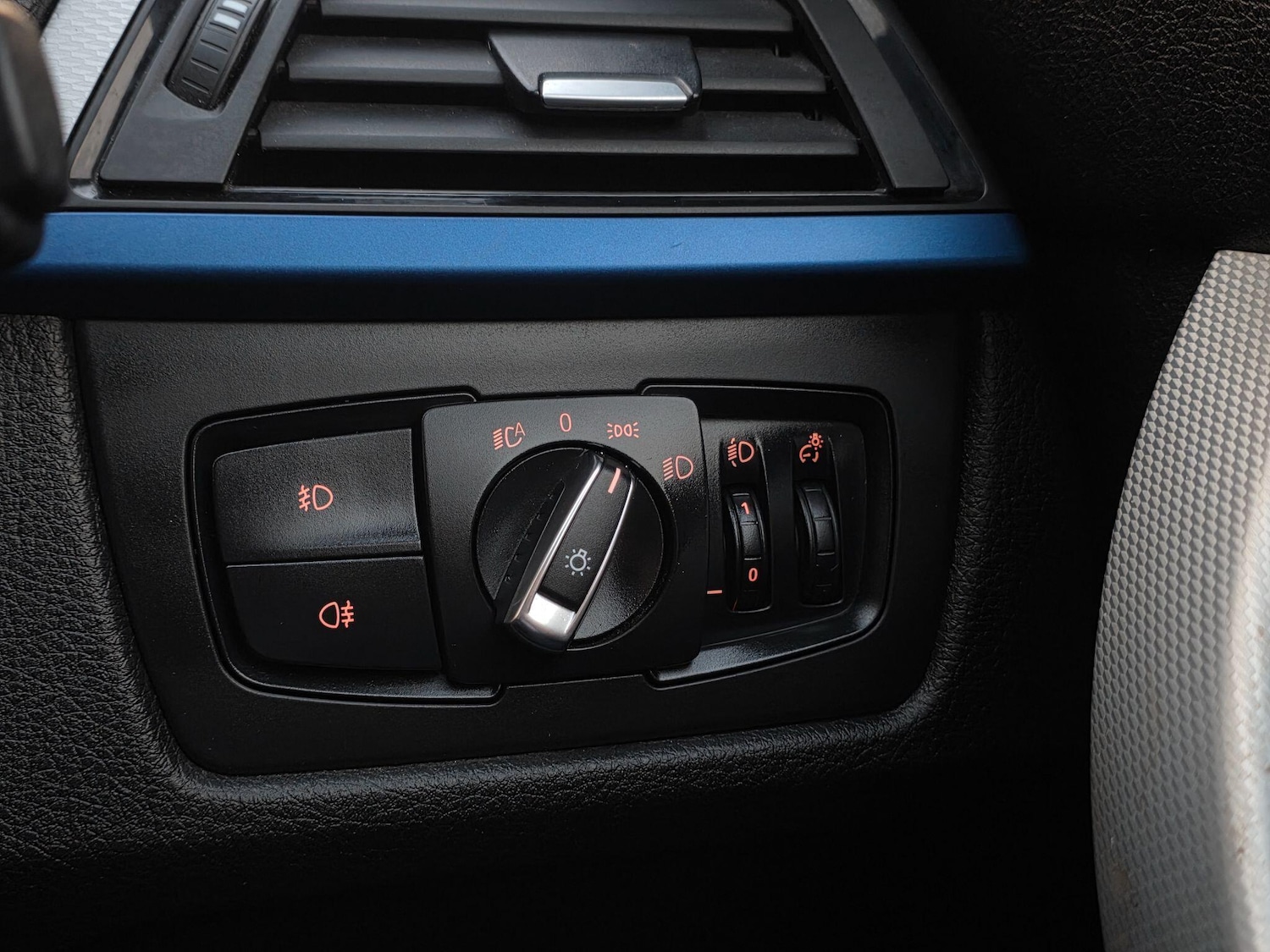 Used BMW 3 Series 2014 for sale - 77625255: Photo 38