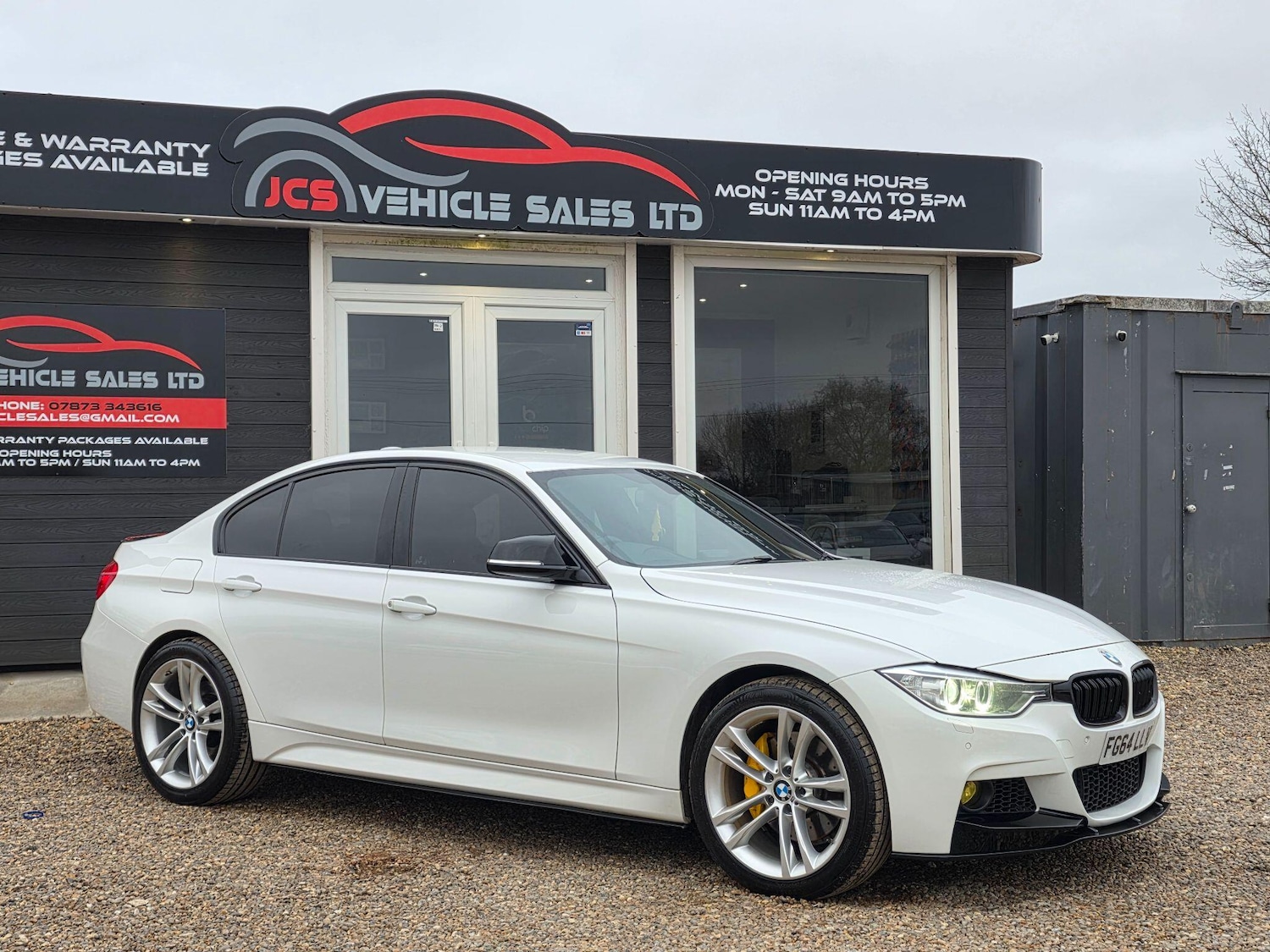 Used BMW 3 Series 2014 for sale - 77057462: Photo 2