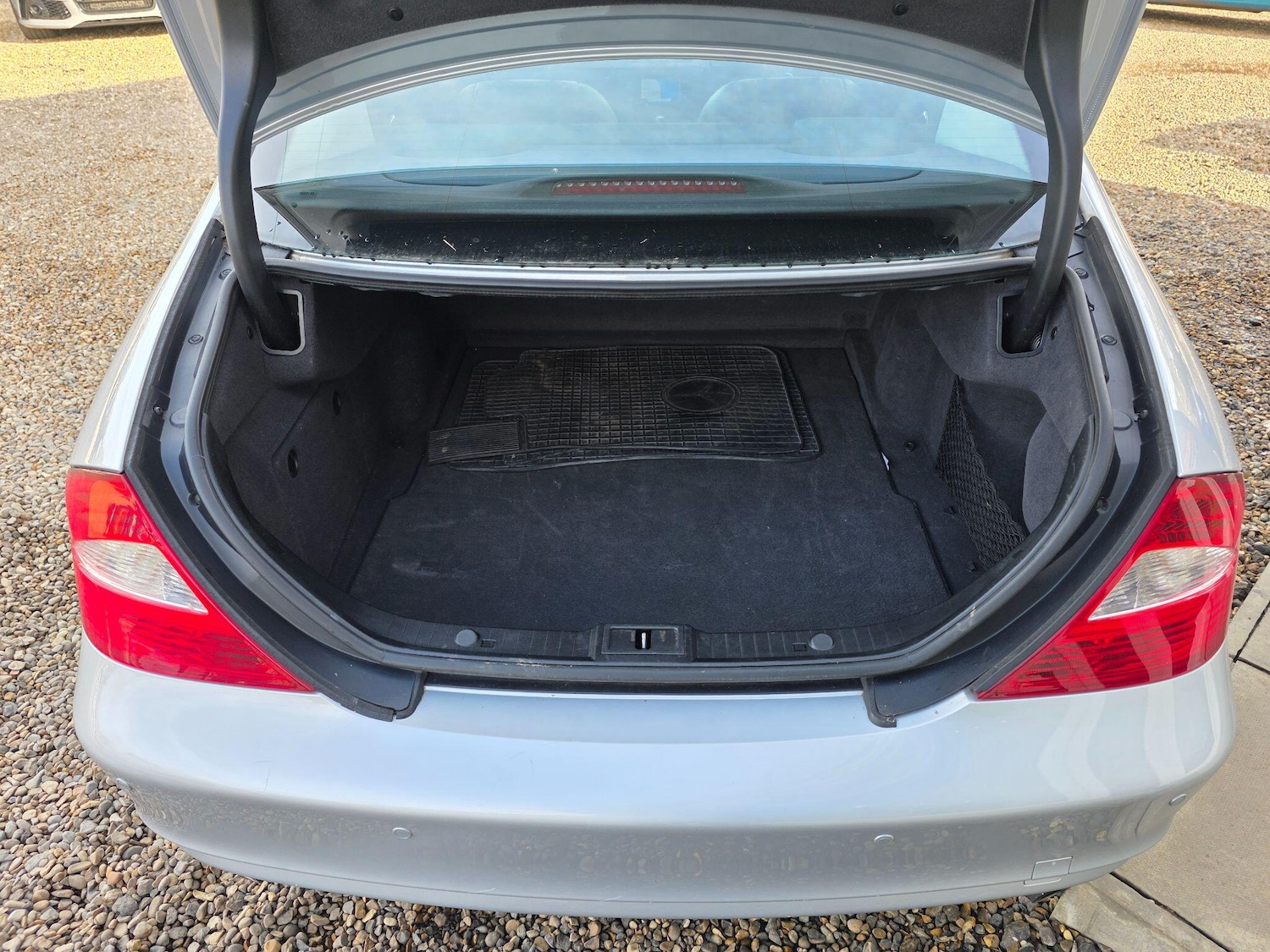 Used Mercedes-Benz CLS 2006 for sale - 76995133: Photo 18