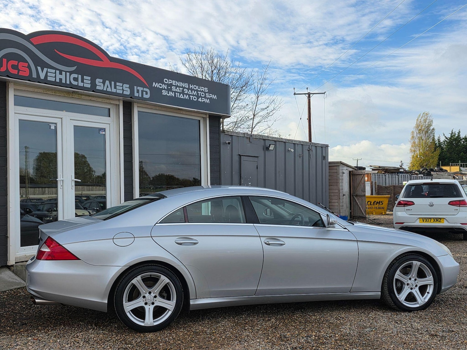 Used Mercedes-Benz CLS 2006 for sale - 76995133: Photo 5