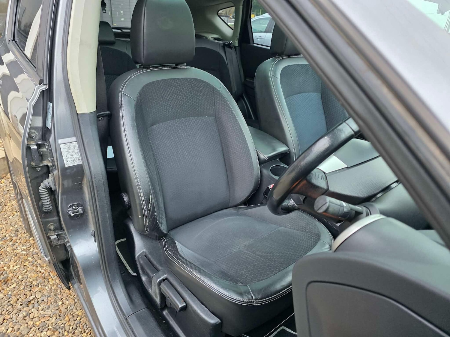 Used Nissan Qashqai for sale - 77330532: Photo 14