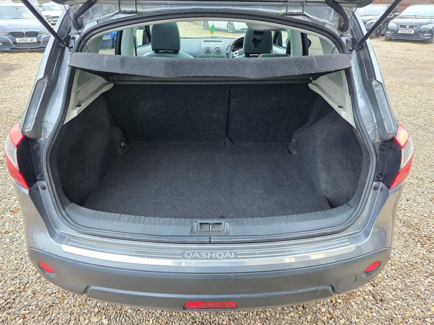 Used Nissan Qashqai for sale - 77330532: Photo 17