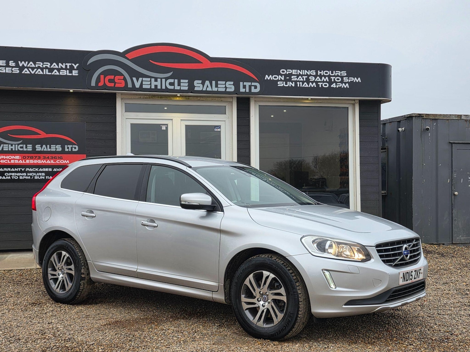 Used Volvo XC60 2015 for sale - 77454912: Photo 2