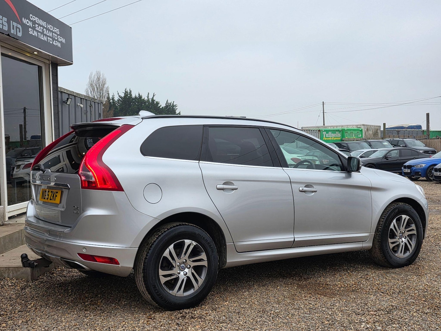 Used Volvo XC60 2015 for sale - 77454912: Photo 5