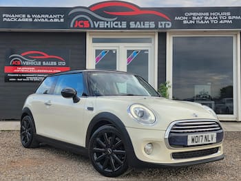 Used MINI Hatch 2017 for sale - 79756101: Photo