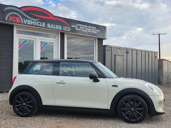 Used MINI Hatch 2017 for sale - 79756101: Photo