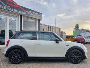 Used MINI Hatch 2017 for sale - 79756101: Photo
