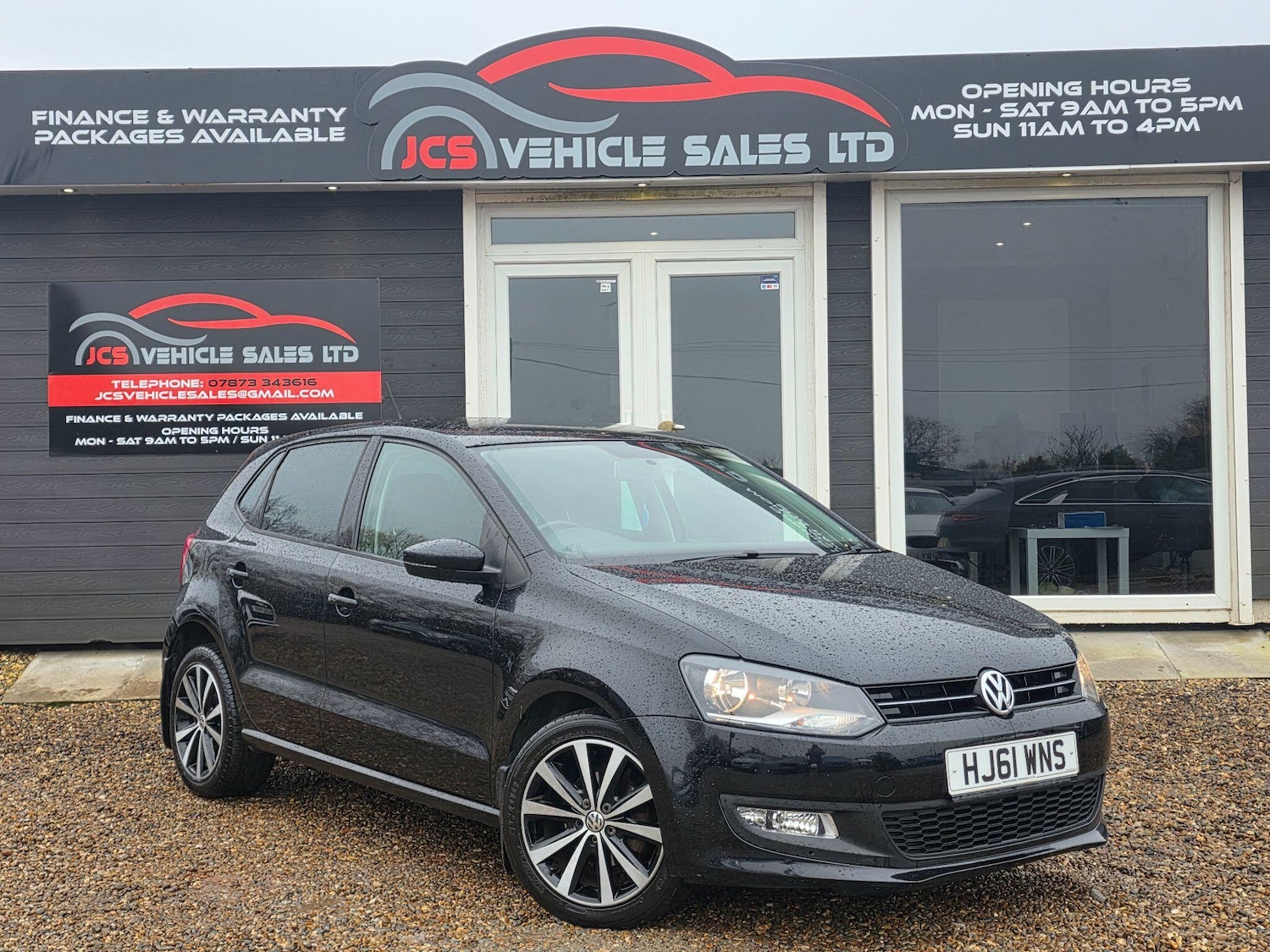 Used Volkswagen Polo 2011 for sale - 77625908: Photo 1