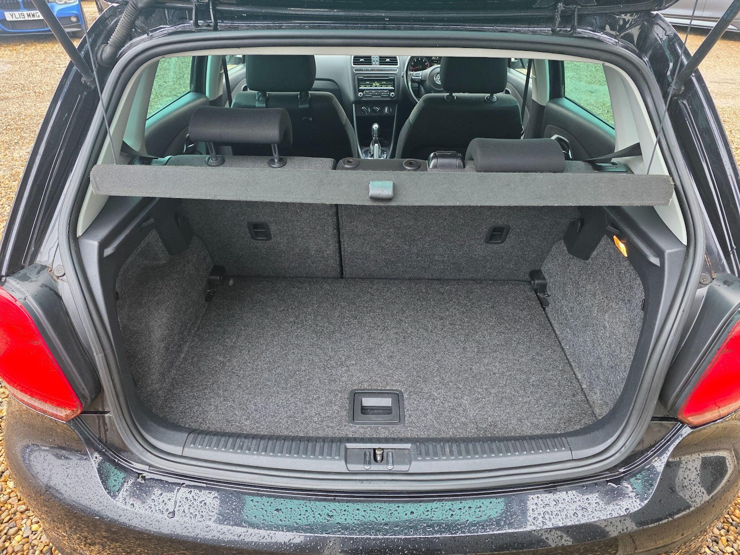 Used Volkswagen Polo 2011 for sale - 77625908: Photo 18