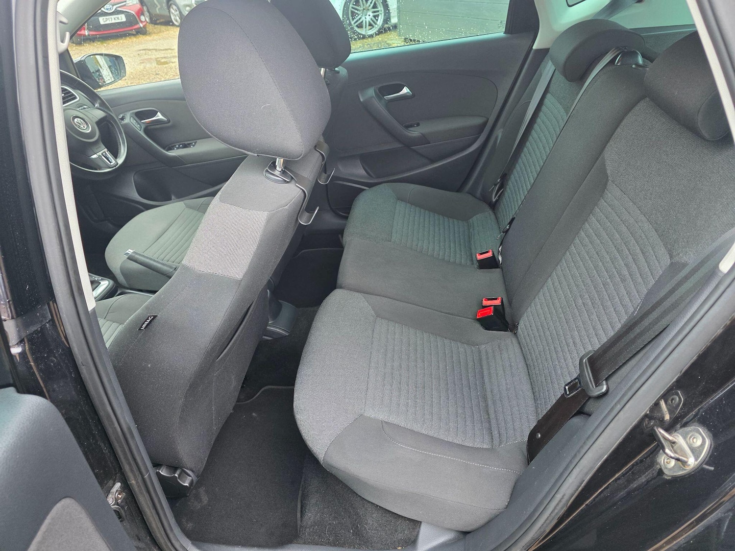 Used Volkswagen Polo 2011 for sale - 77625908: Photo 19